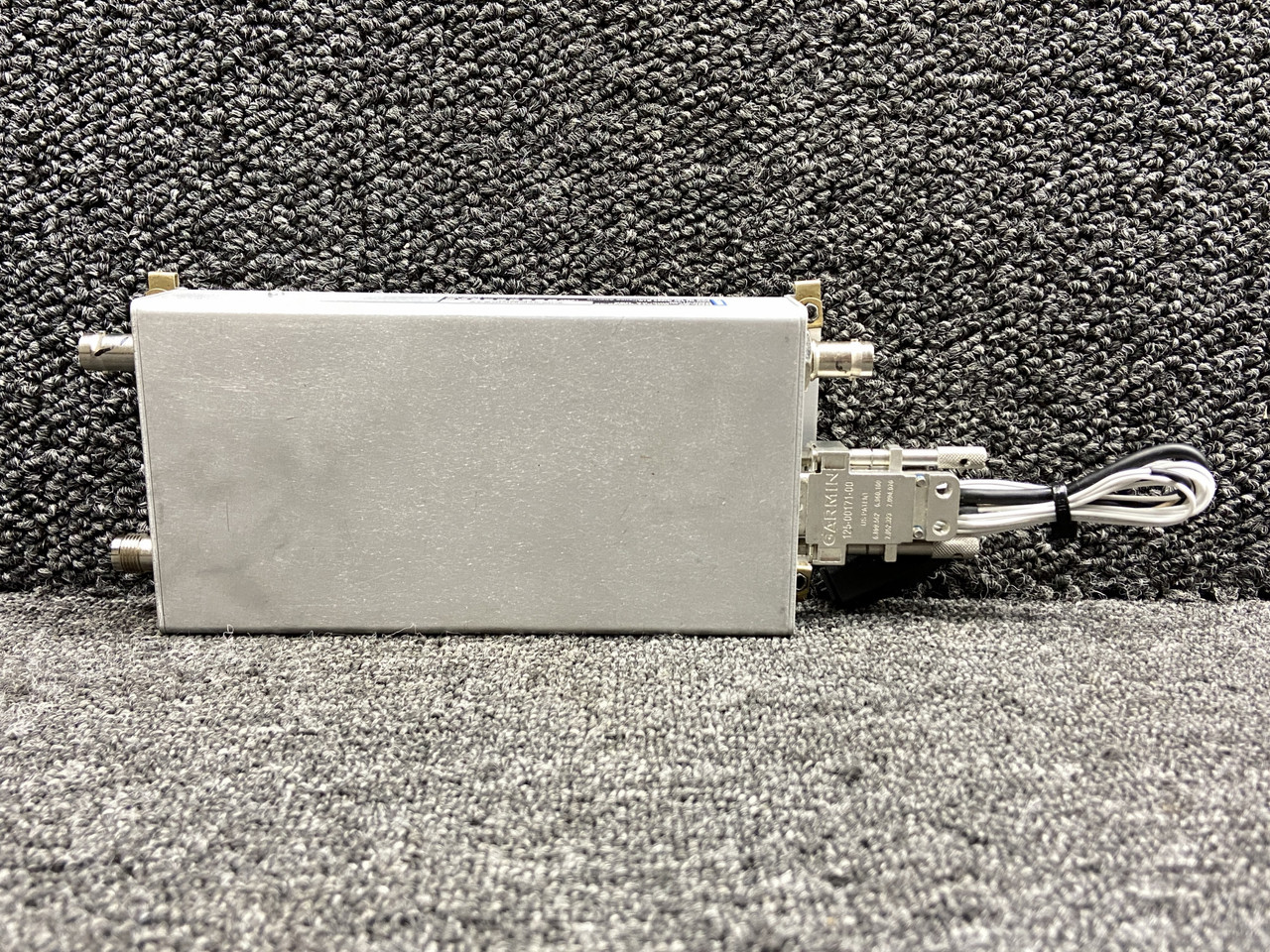 011-03946-40 Garmin GDL-82 ADS-B Out Transmitter Assembly (14-28V) 011-03946-40 Garmin GDL-82 ADS-B Out Transmitter Assembly (14-28V)