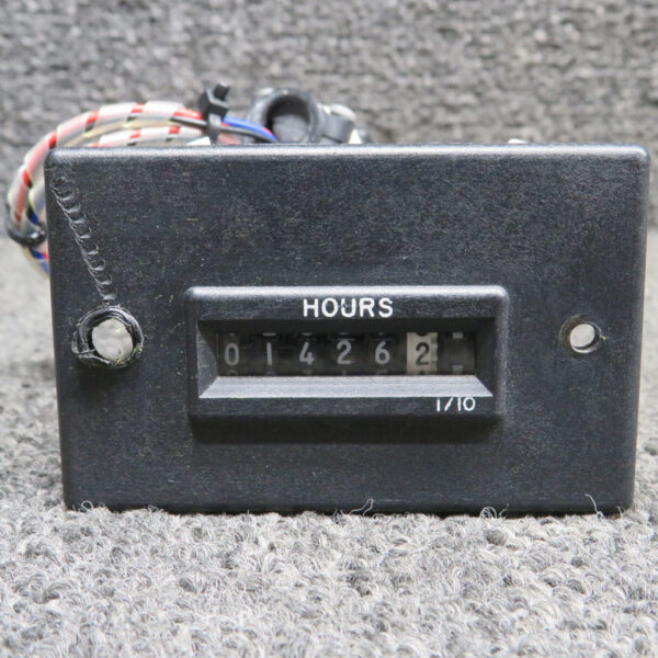0540-006 (Alt: 880035-505) Penny and Giles Hour Indicator (Hours: 1426.2)