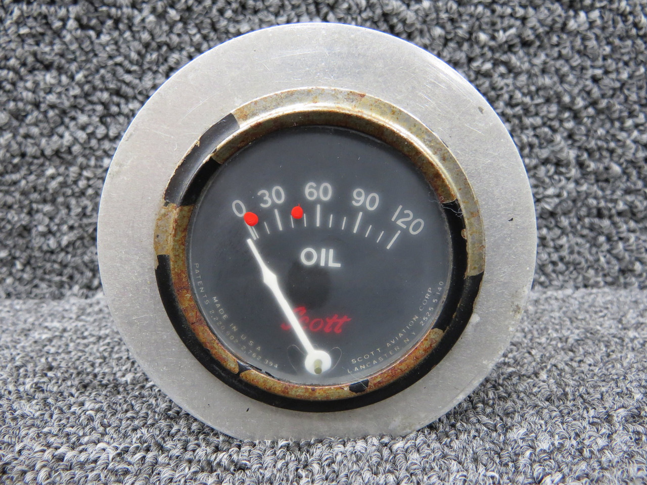 2525-5-140 Scott Oil Pressure Indicator (Cloudy Glass) 2525-5-140 Scott Oil Pressure Indicator (Cloudy Glass)