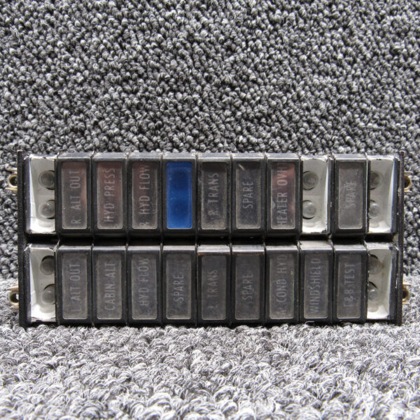 65-0890-3 Cessna C-421 Grimes Indicator Light (Some Lens Broken) (28 Volts)
