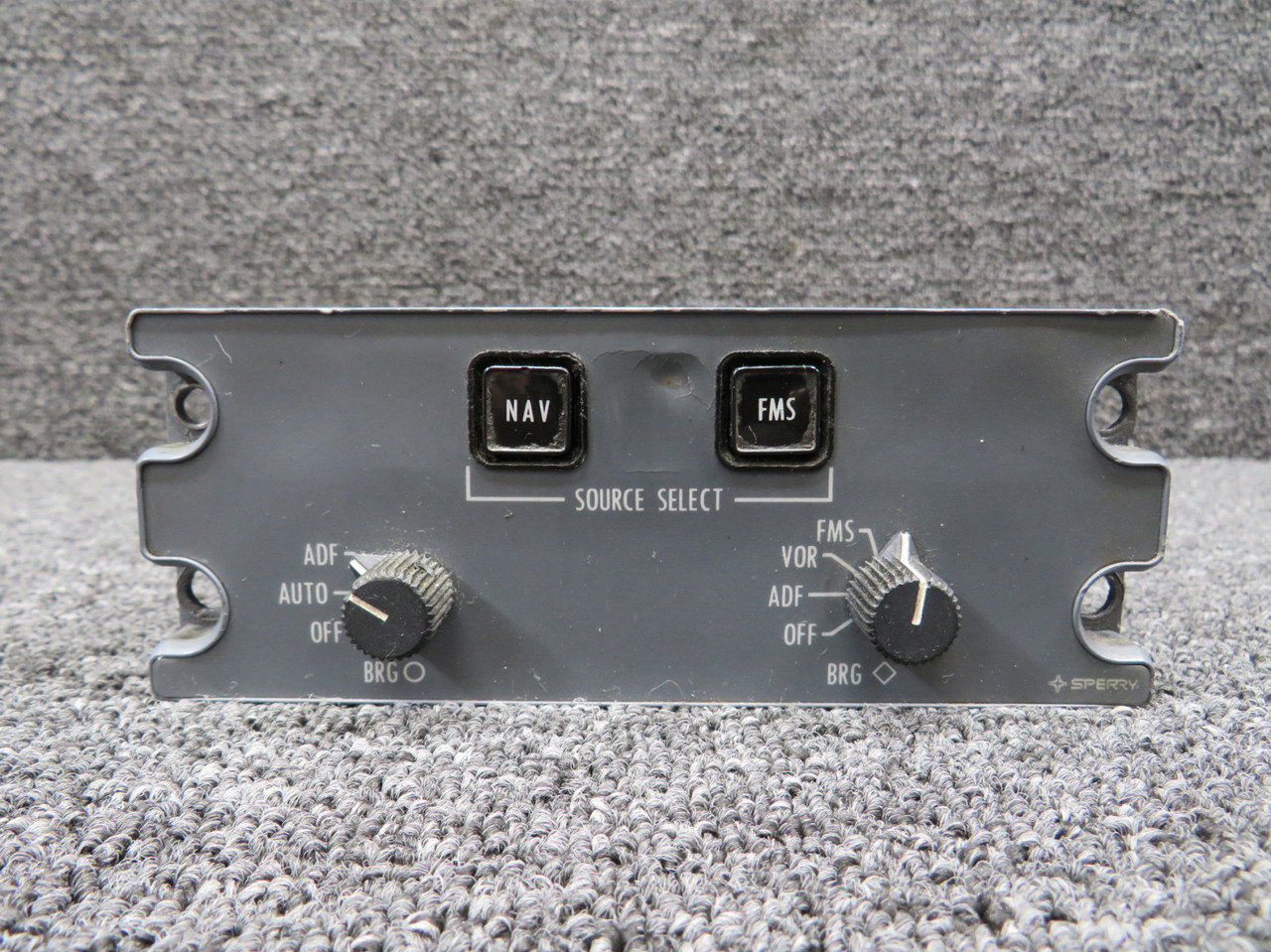 7004123-213 Sperry SC-800 Sensor Source Controller 7004123-213 Sperry SC-800 Sensor Source Controller