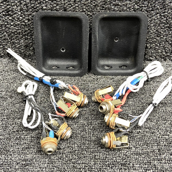 Piper PA24-250 Headset Microphone Jack Set with Mounting Plates